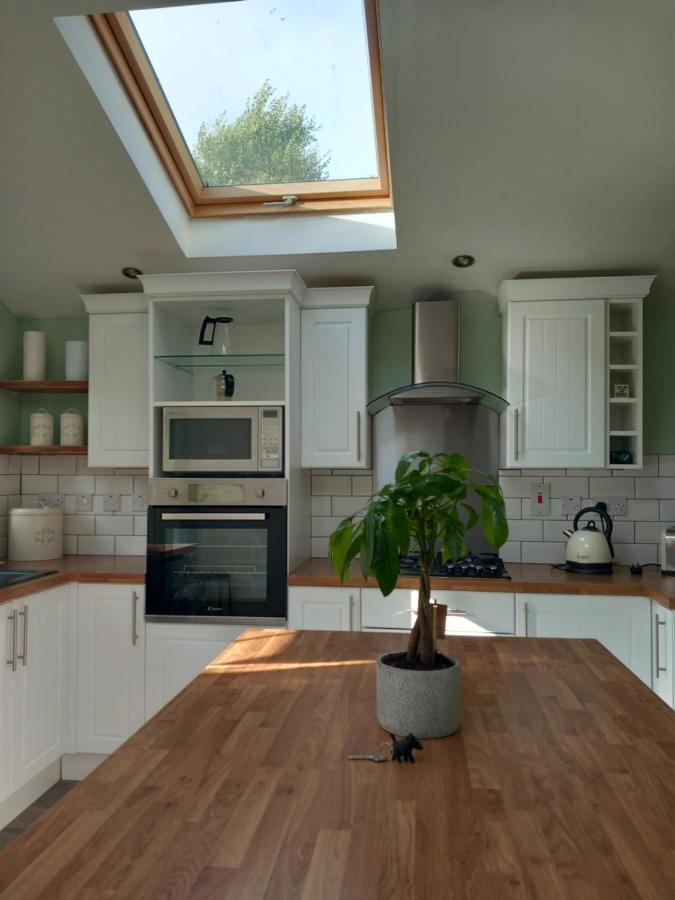 Waveney Villa Belfast Eksteriør bilde